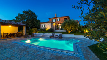 Villa - Writers&Readers