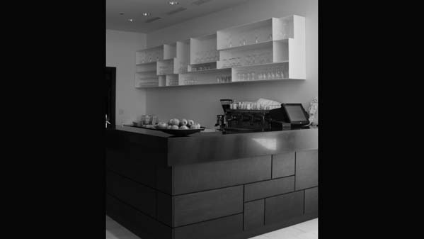 Hotel & Resort Novi- bar counter No.2