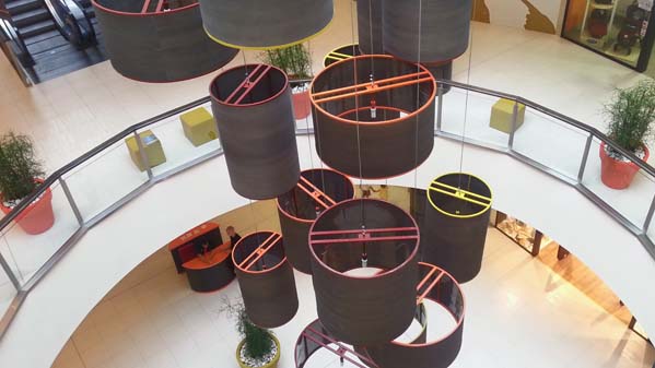 TRGOVAČKI CENTAR Colosseum – lusteri  KLAM